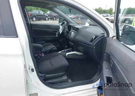 2011 Mitsubishi Outlander Sport Se z USA, uszkodzony, nr VIN JA4AR4AU4BZ000515